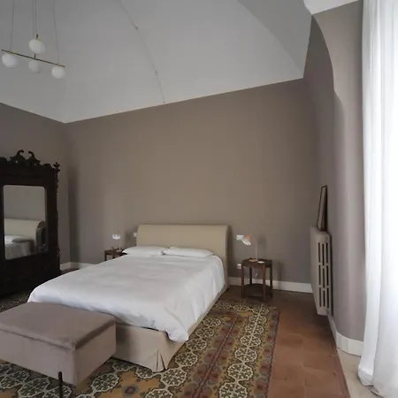 Palazzo Ietri Corso Vittorio Emanuele *